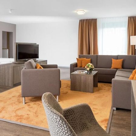 Herzogspark Apartments Mit Oder Ohne Kueche Herzogenaurach Luaran gambar